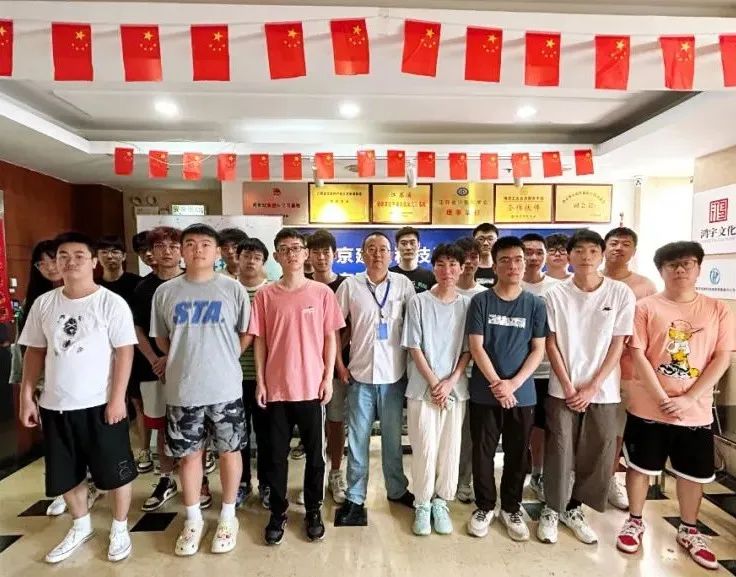 近期結班留影 | 百尺竿頭，更進(jìn)一步，加